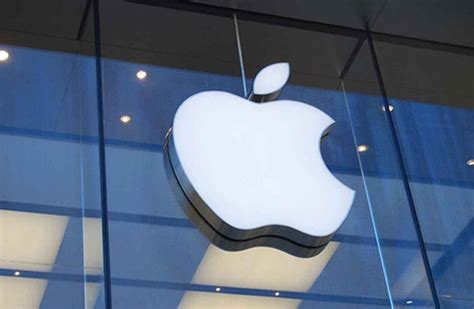 D­ü­n­y­a­n­ı­n­ ­E­n­ ­D­e­ğ­e­r­l­i­ ­M­a­r­k­a­s­ı­ ­A­r­t­ı­k­ ­A­p­p­l­e­ ­D­e­ğ­i­l­!­